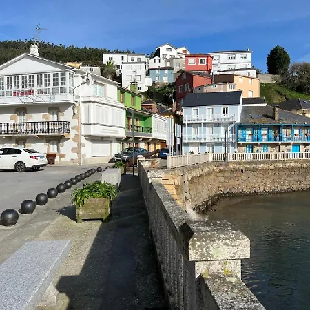 En Porto Do Barqueiro Con Terraza Mirando Al Mar *